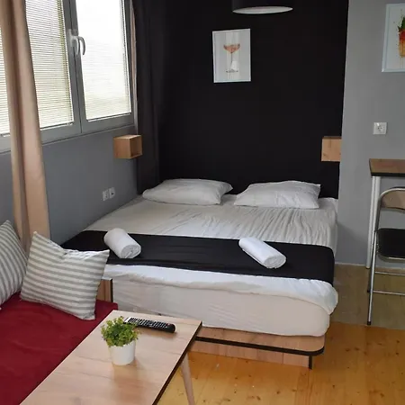Mickitos & Hostel Skopje